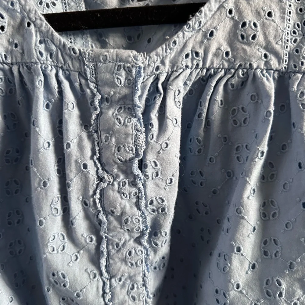 J.Crew Cotton Eyelet Peasant Blouse Light Blue Size XS - Picture 2 of 12